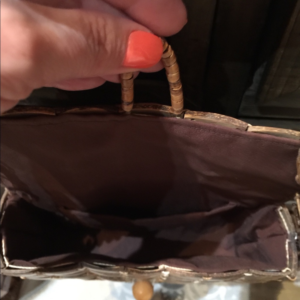 Summer Vibes Coconut Shell Handbag - Picture 3 of 8